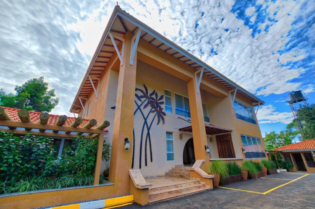 No 5 Boutique Hotel Limited Entebbe Zewnętrze zdjęcie