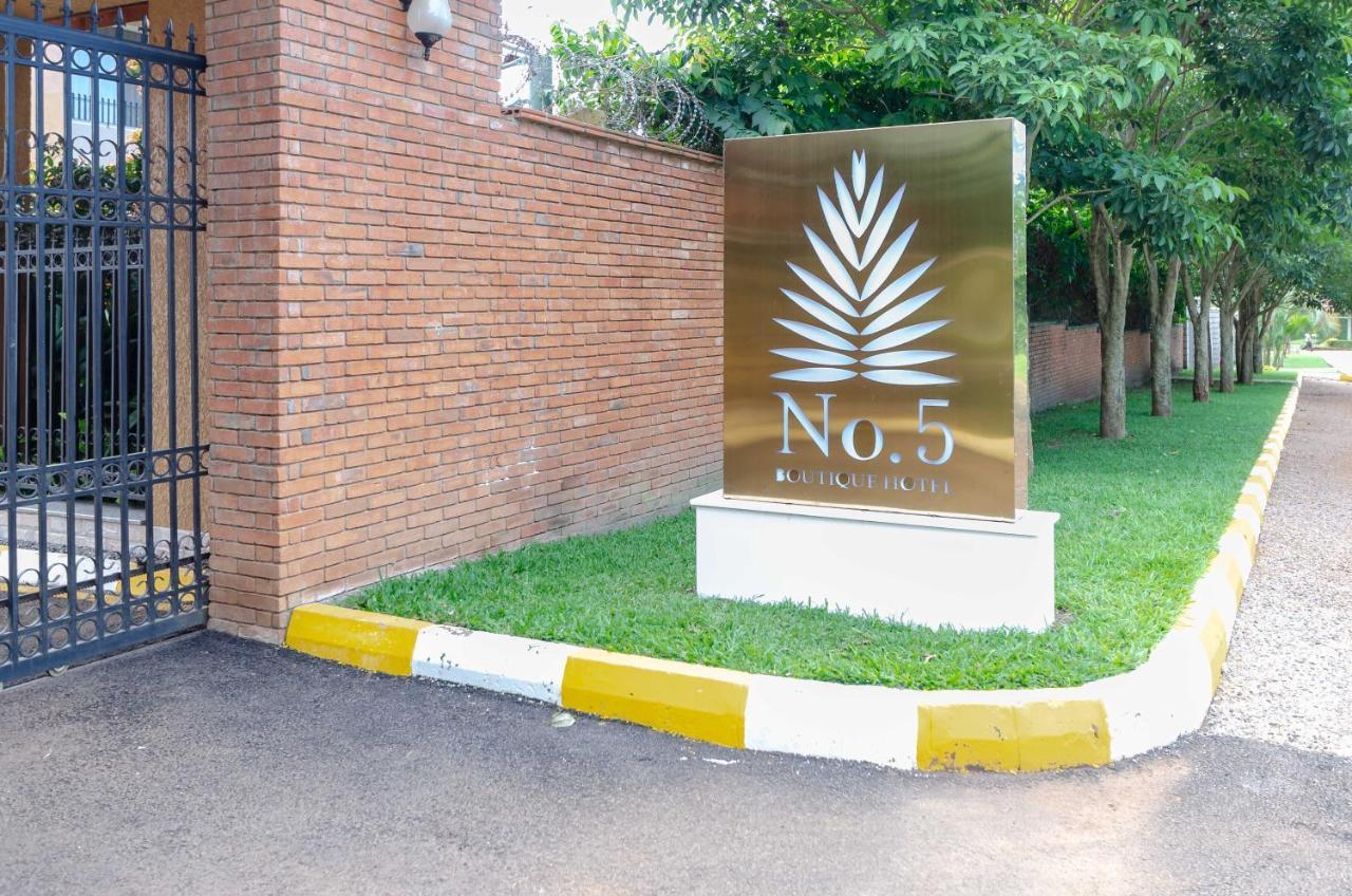 No 5 Boutique Hotel Limited Entebbe Zewnętrze zdjęcie