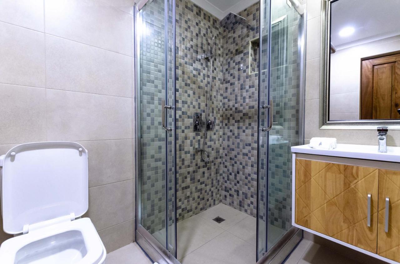 No 5 Boutique Hotel Limited Entebbe Zewnętrze zdjęcie